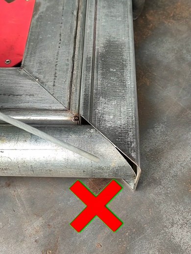 Connect Round Pipe to Square Pipe at 90 Degrees: DIY Trick