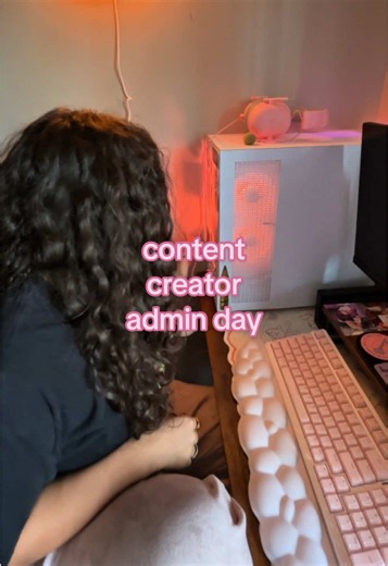 I’m telling you add office hours to your content creation schedule and you will see it pay off. I feel like I’ve really gotten to know not only my content but myself and my followers better since I started doing this. I’ve also experience so much LESS creative burn out this way, I can’t tell you the last time I woke up thinking “ugh I just do not want to be in front of a camera today” (but I’m also 3 months into OCD therapy/treatment now so that could be coming in to play here as well 😂). Hope 