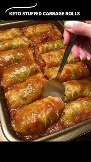 KETO STUFFED CABBAGE ROLLS. I love this quick & easy recipe and it’s a treat for Beginners.... "Appreciate it! Keep up the great work!".... Thank you. Recipe in (c.o.m.m.e.n.t ).🥰👇 | Keto Recipes And Meal Ideas
