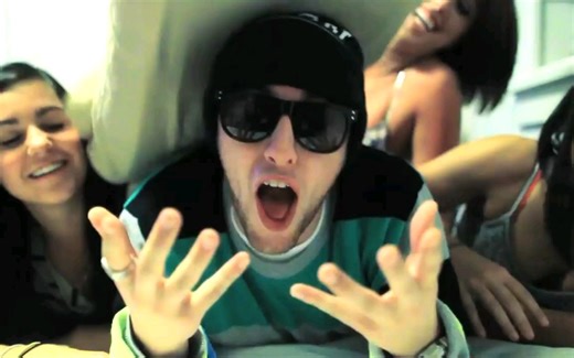 【官方MV】Mac Miller.Senior Skip Day.