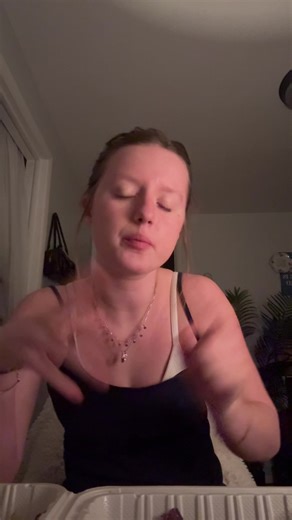 Okay I’m slow it was Ella Rhett but she’s a baddie fr and I’m bouta use that technique @Ella Rhett ⋆⋆ #asmrforsleep #lowquality #fyp #tingles #yapping