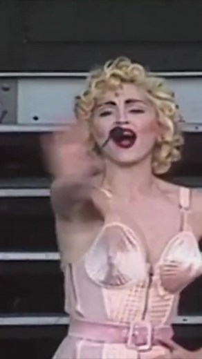 Madonna - Open your heart (Live At Gothenburg Park 1990) #Madonna #madonnafans #madonnafan #madonnaforever #madonnamovement #blondambition #blondambitiontour #fyp #foryou #foryoupage
