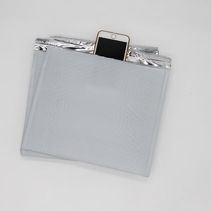 [Hot Item] Customized Size & Color & Print Poly Bubble Envelope