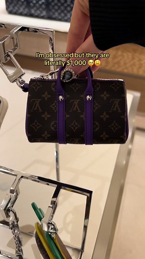 Brutally honest reviews Sydney on TikTok