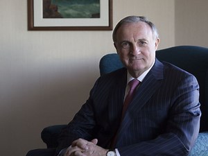 Manulife acquisition of Standard Life wins strong market support