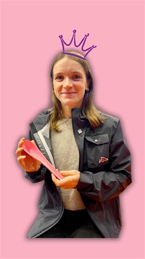 C’est l’outil le plus pratique de 2025 ! Depuis que Nina a adopté la marinette il y a un an au salon du Made In France, elle ne s’en sépare plus. Elle l’utilise partout mais surtout pendant ses compétitions de sport et sorties vélo. Avant, ses pauses pipi étaient longues et pénibles. Maintenant, grâce à la marinette, elle peut faire pipi plus rapidement et plus confortablement. Et toi ? Tu l’utilises dans quelles situations ta marinette ? . . #lamarinette #pausepipi #pratique #madeinfrance #vive