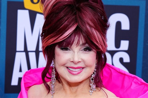 Remember Naomi Judd's Triumphant Final Performance?
