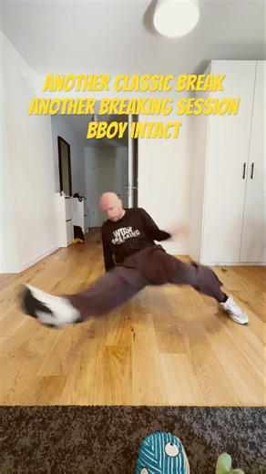 Bboy Intact rocking the classic breaks // raw and uncut practicing