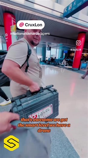 “we got the Smart Level (U-Level) we got the drone.” 🔥💯😎💪🏼 @Crux Lon Lets Go! #hardscape #hardscapetools #altimeter #ulevel #SMARTLEVEL #contractors #construction #pavers #work #hardscaper #cruxlon