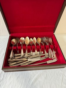 W.M Rogers International Silver, Vingtage Silverplate Flatwear - Etsy