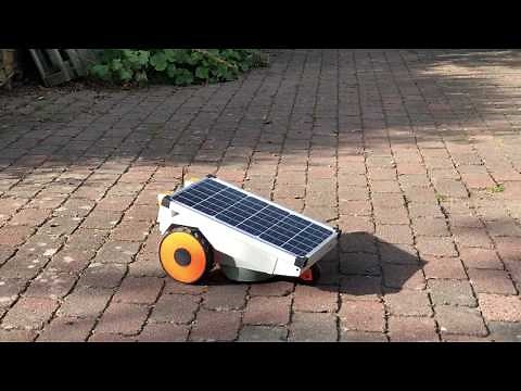 PiMowBot - 1st Test Drive, a Raspberry Pi based robotic lawn mower