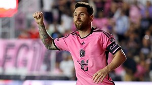 Messi scores 2, assists Busquets goal in Miami win