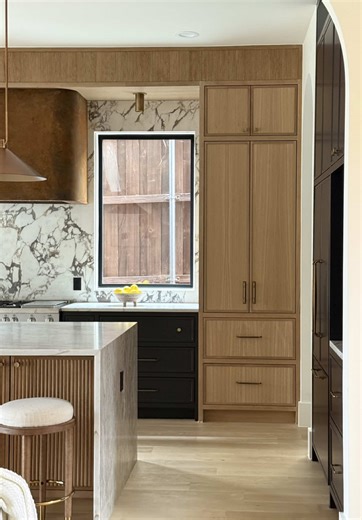 Cozy Modern Kitchen Tour: Chic Design Details