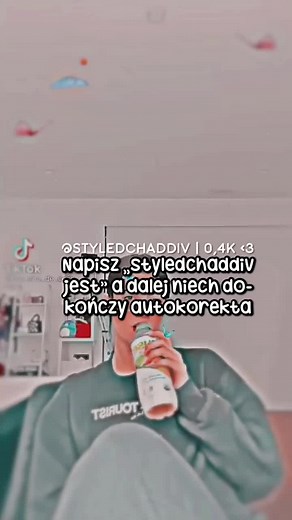 — Emily ✿ na TikTok