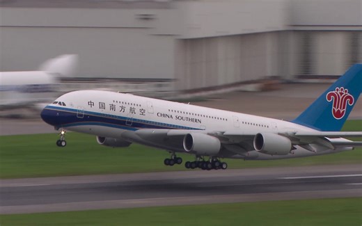 飞机起飞镜头特写 飞机地面4K视频素材