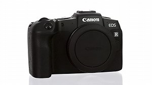 Canon EOS R Vollformat Systemkamera Gehäuse (spiegellos, 30,3 MP, 8,01 cm (3,2 Zoll) Clear View LCD II Display, DIGIC 8, 4K Video, WLAN, Bluetooth), schwarz