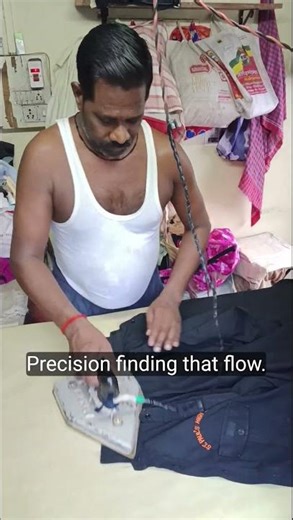 Learn Serger Skills in Minutes! 💡✂️Beginners: Dominate Your Serger Today! 💪🧵