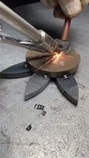 High Power Handheld Laser Welding Machine Demonstration for Heavy Steel Plate Welding with Clean an