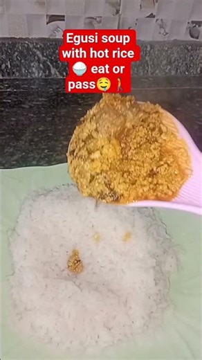Egusi soup with hot rice 🍚 eat or pass 🤤🥄🚶🚶