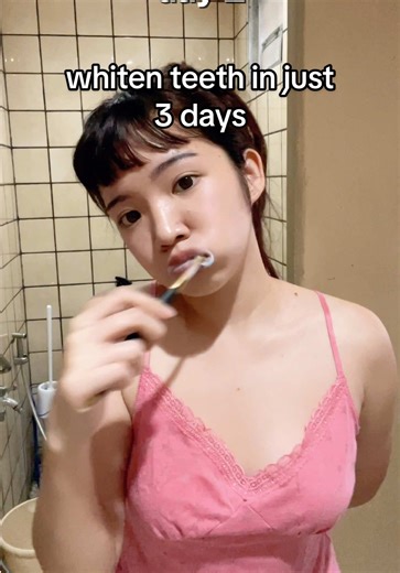 Whiten Teeth in Just 3 Days with USmile Toothpaste