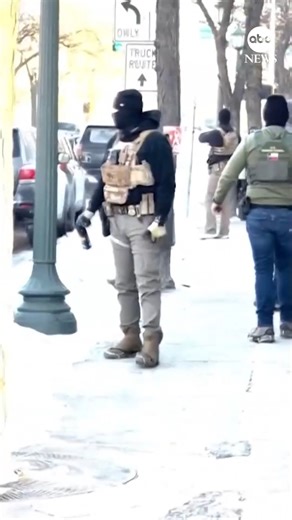 New bystander video has surfaced, adding to the timeline leading up to the fatal shooting of Alex Pretti by federal agents on Saturday in Minneapolis. ABC News’ Aaron Katersky reports. Read more: https://abcnews.visitlink.me/xz_8UV | ABC News