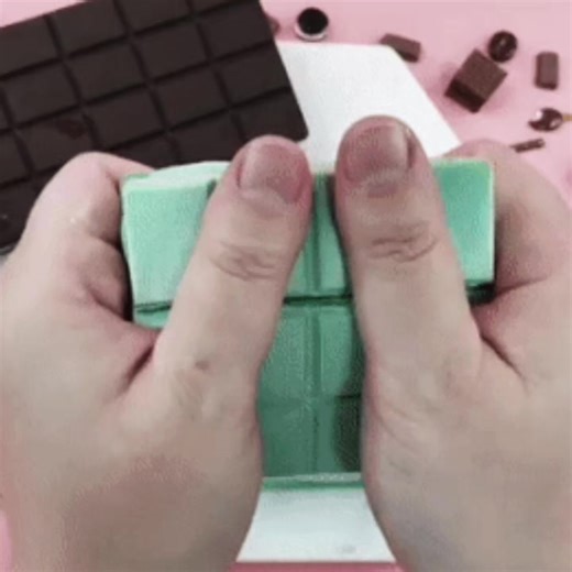 Mint Chocolate Aesthetics: Exploring Flavor and Visuals