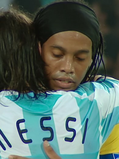 Messi and Ronaldinho Friendship at Beijing 2008 Olympics