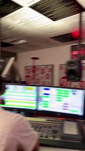 Bon jeudi ! ☕️ On se réveille ensemble de 6H à 10H sur M Radio ⏰🥰 | M Radio