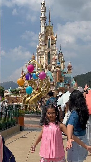 What’s Inside Disneyland’s Castle 🏰👑 #viralreel #disneylandhk #genzvibes #travelvlog