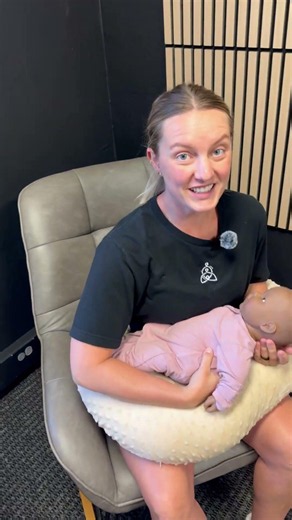 Nursing hold 4 - traditional cradle with boppy