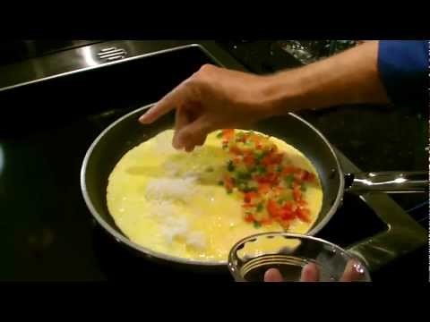 How to Make an Omelet -- Easy