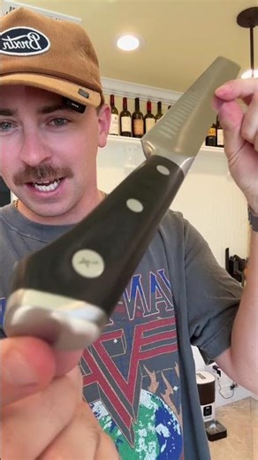 Average length 12in knife 🔪