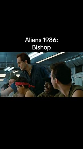 Aliens 1986: Bishop knife trick #fyp #filmclips #foryou #alien #filmclip #aliens #xenomorph #ripley #mymovie #moviescene #1980s #jamescameron