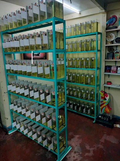 Barracks raid na agad mga par. Location: Sampaloc Manila Betta whole sale #supportlocal #ppl #followers #bettafish @followers | Lex Betta
