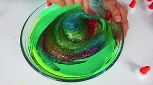 MAKING GIANT SLIME BUBBLES!!!!