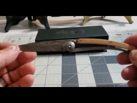 DEEJO Knife review It's Different!