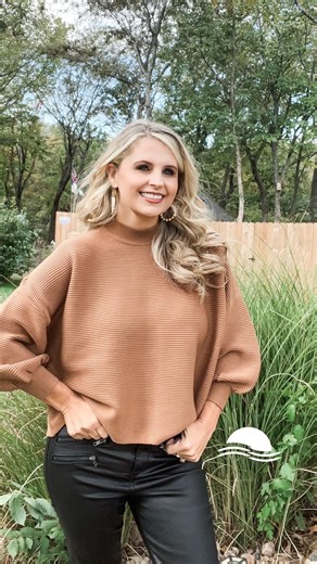 Table Rock on Instagram: "✨ Say hi to A Charming Abode! She’s the go-to for decorating tips, smart home hacks, and easy DIYs that make a big impact. Your space is about to get an upgrade 👏 #tablerock #tipsandhacks"