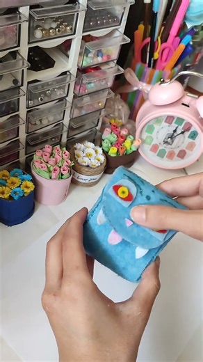 DIY mini bag from felt very easy