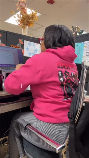 As the building manager for a high school, no two days look the same. I stopped calling myself an ‘office manager’ because I manage the entire building. Some days I’m in the office ordering supplies and keeping everything running; other days I barely see my desk. I love the youth I serve—every day I see pieces of myself in these students, and the connections we’ve built mean everything to me. This role lets me give back what was poured into me when I was in high school. . . #officemanager #build