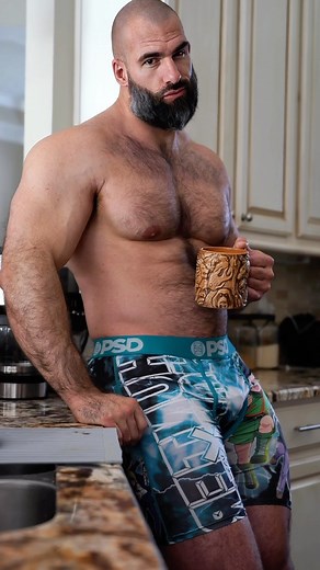 Nicholas Pulos on Instagram: "It’s moving week! Time to meet the new neighbors😏 @nicholas_pulos"