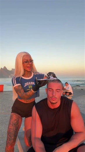 @Mika #brasil #hair #hairtransformation #bleach #buzzcut