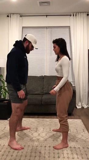 Footshake Dance Challenge: The Song Of Us