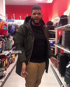 49K views · 3.5K reactions | Does papi work here ? 臘‍♂️ #comedy #comedia #challenge #viral #funny #nyc #tutorial #skit | Nuevayol | Facebook