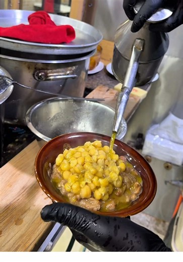 فول أبو حسان: أفضل طبق فول في لبنان 24/24