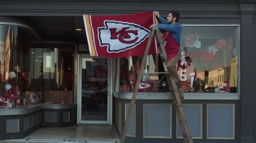 Holiday Touchdown: A Chiefs Love Story  Premieres Thanksgiving Weekend: See the First Photos and Teaser!