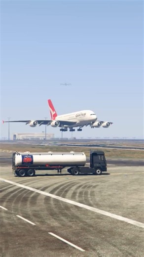 Oil Tanker Causes Intense Runway Challenge During Airbus Landing | GTA V