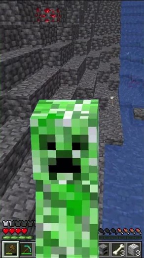 Minecraft But My Hearts Change Every 30 Seconds…
