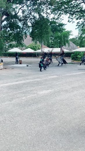 Traditional Mayan Dance and Yukatan Talavera Performance