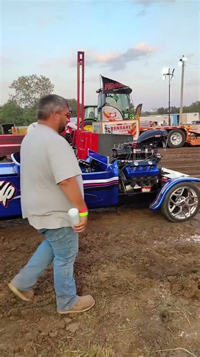 want to hear a cool sound???