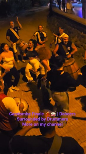 Candombe Finale 💃🥁 | Dancers Surrounded by Drummers